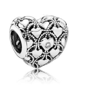 Pandora Club Charm 2016